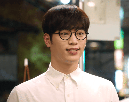 애인한테 삐친 연기 안 오글거리게 잘하는 서강준.gif | 인스티즈