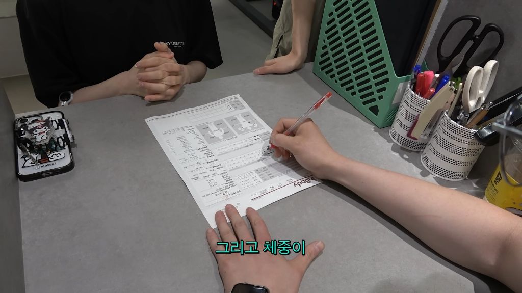 키 160에 몸무게 40kg 찍은 승희 운동하고 먹고 자기 건강 프로젝트 실시한 오마이걸 | 인스티즈