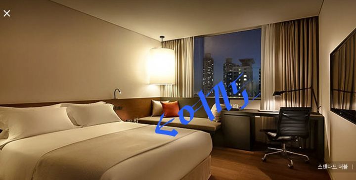 호텔이나 모텔 가면 침대 위에 있는 이거 뭐야???? | 인스티즈