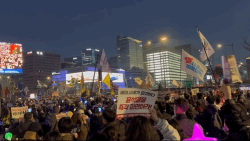 1호차 행진 끝나갈 때 막호차 사람들이 출발했던 🇰🇷윤석열 탄핵 찬성집회 행진(3/22) | 인스티즈