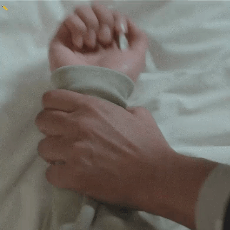 [BL드라마주의] 회사 잘리고 떠난 여행에서 복직 프리패스인 남자를 찾았는데 너무 짱잘폭스.jpgif 차서원×공찬, 비의도적 연애담 | 인스티즈