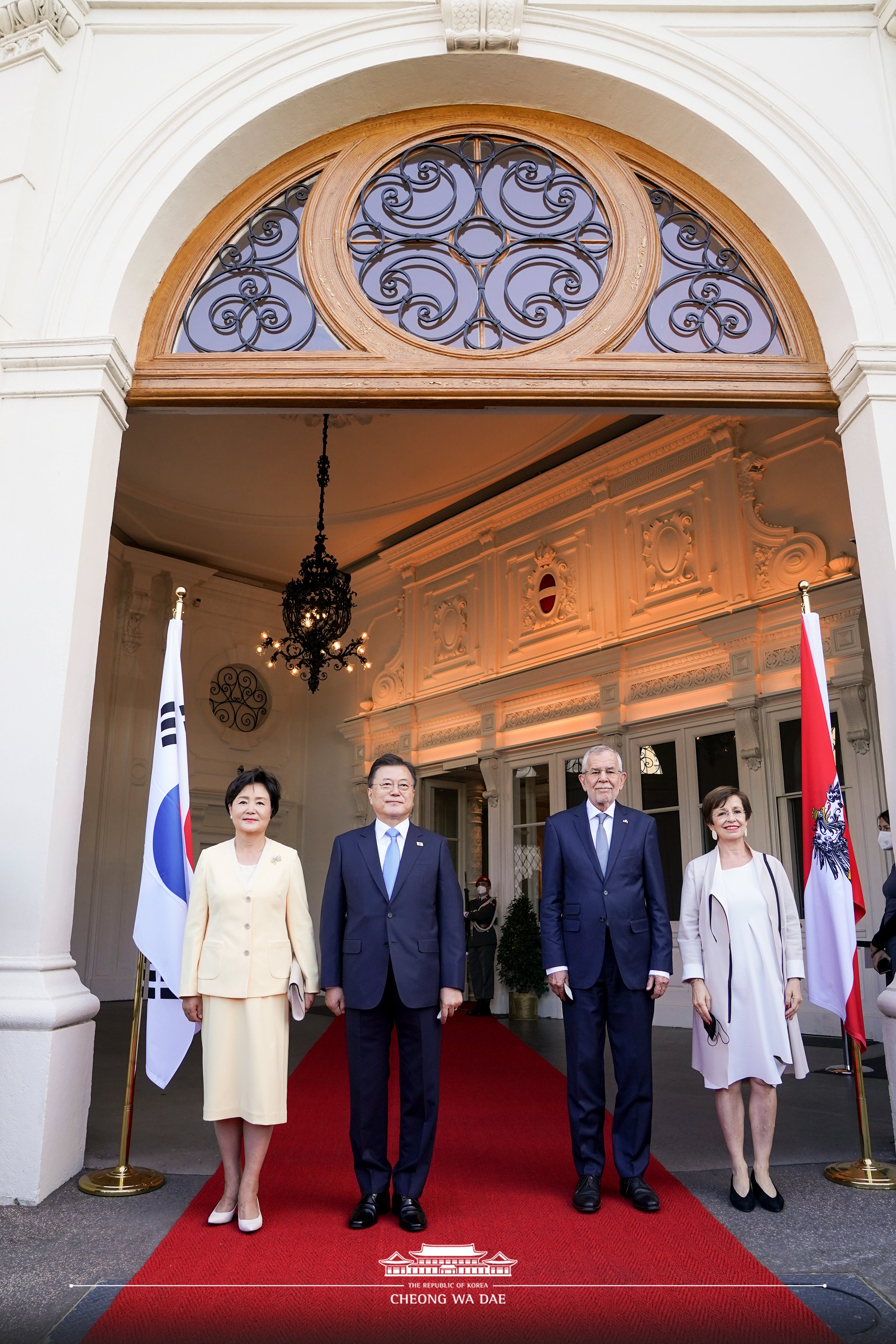 홈마 드립이 이해되는 청와대 공식 사진 | 인스티즈