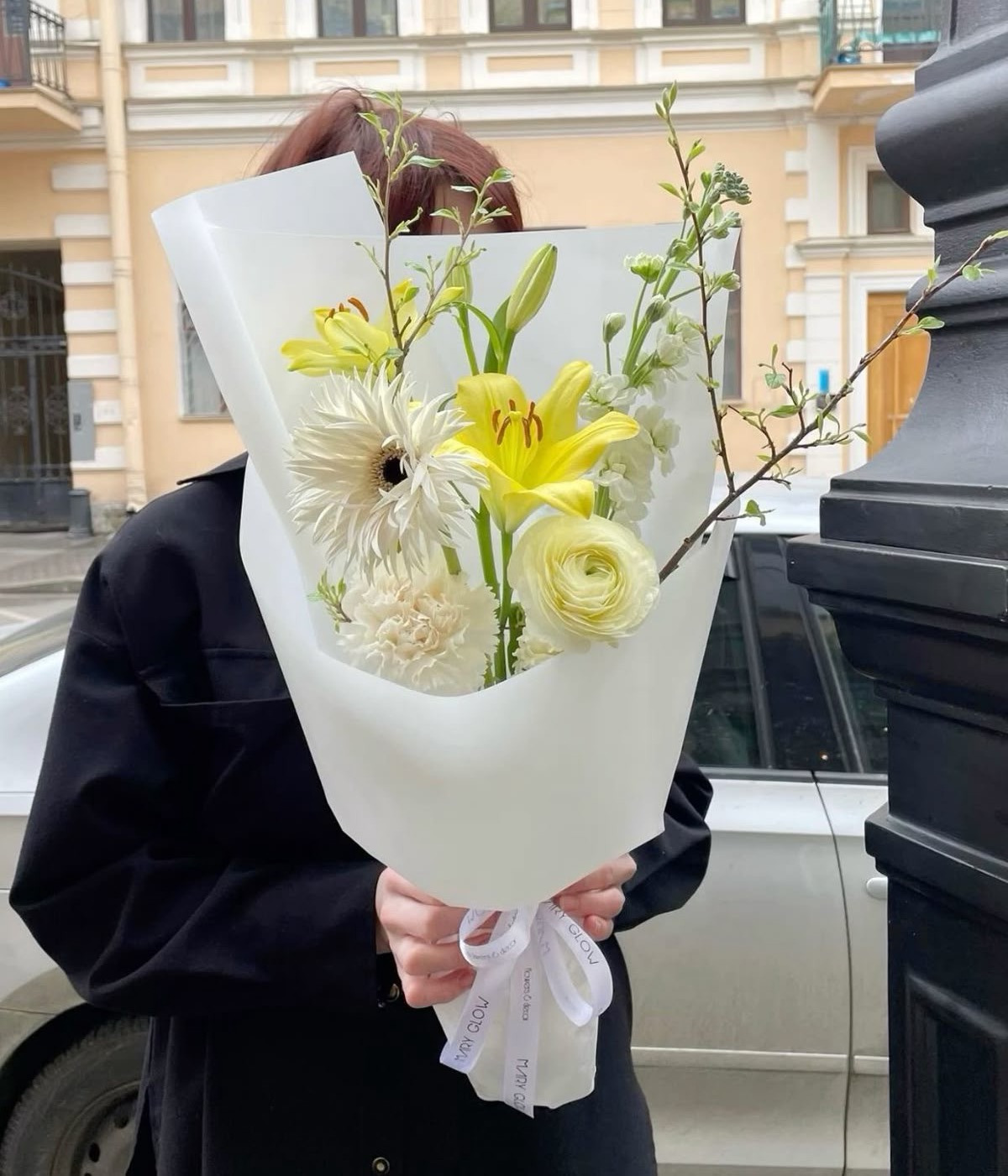 🙋: 싼티 안 나는 걸로 주세요... 주문하신 꽃다발 나왔습니다 💐🪻 | 인스티즈