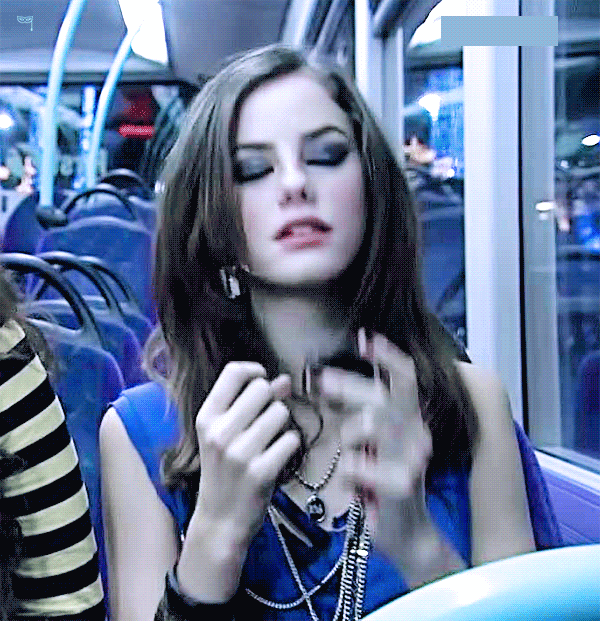 충격적인 카야 스코델라리오가 스킨스 찍을 당시 나이.jpgif | 인스티즈