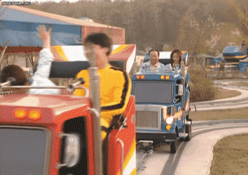 폐장 30분 남은 놀이공원 도착해 제대로 뽕 뽑는 가족.jpgif | 인스티즈