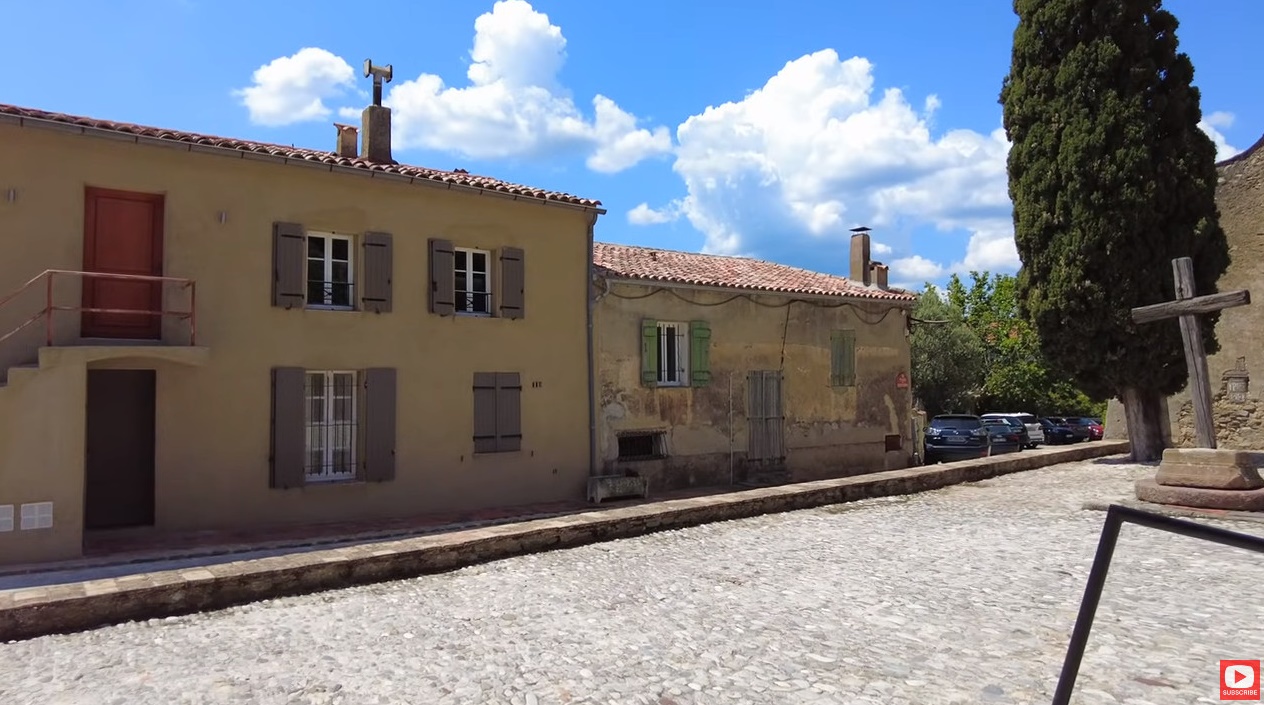 꽃이 만발한 프랑스의 아름다운 마을 | 인스티즈