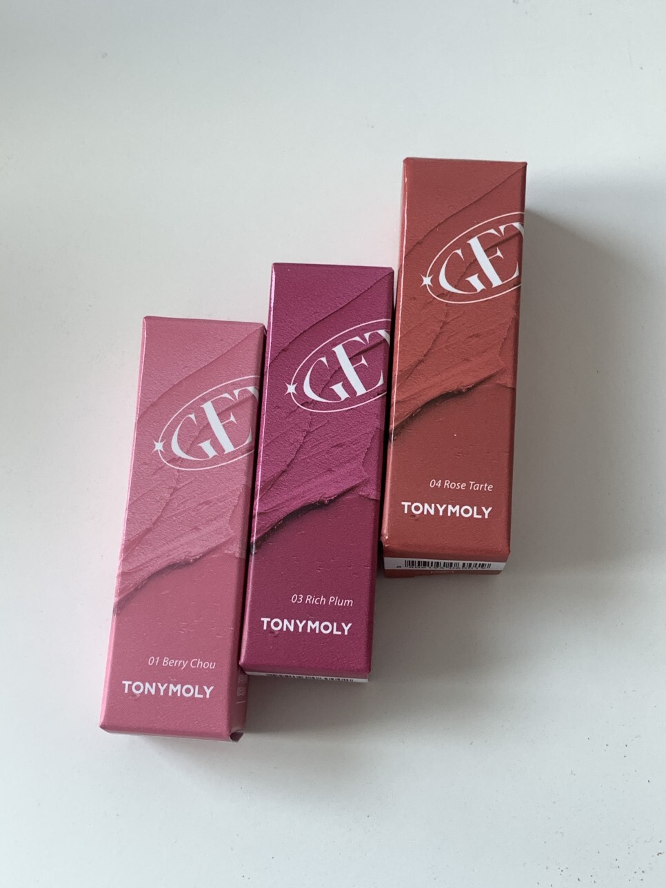 토니모리] 올리브영 앱, 온라인 몰에 입점 되어있는 토니모리 겟잇틴트 워터풀 버터 발색 샷 - └ 후기게시판 - ＊여성시대＊ 차분한  20대들의 알흠다운 공간