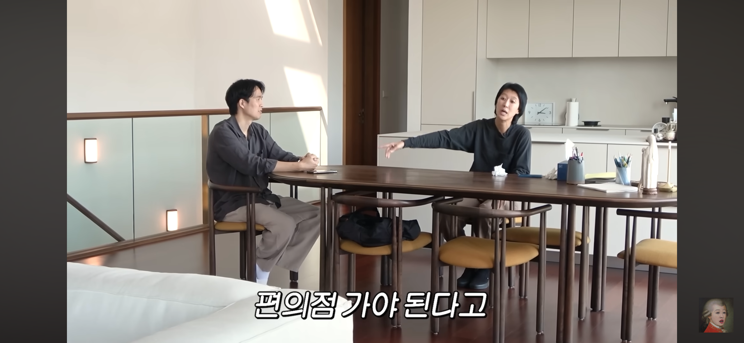 홍진경 동생 : 엄마 이건 때려야 돼 | 인스티즈