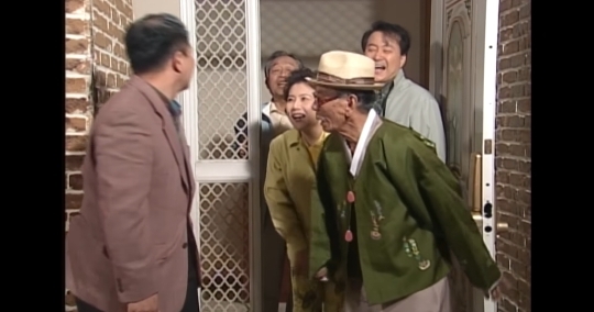 폐장 30분 남은 놀이공원 도착해 제대로 뽕 뽑는 가족.jpgif | 인스티즈