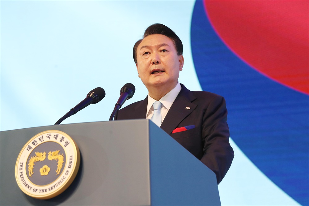 왜 무정부상태 같을까... 수수께끼 풀린 윤 정권의 실체 | 인스티즈