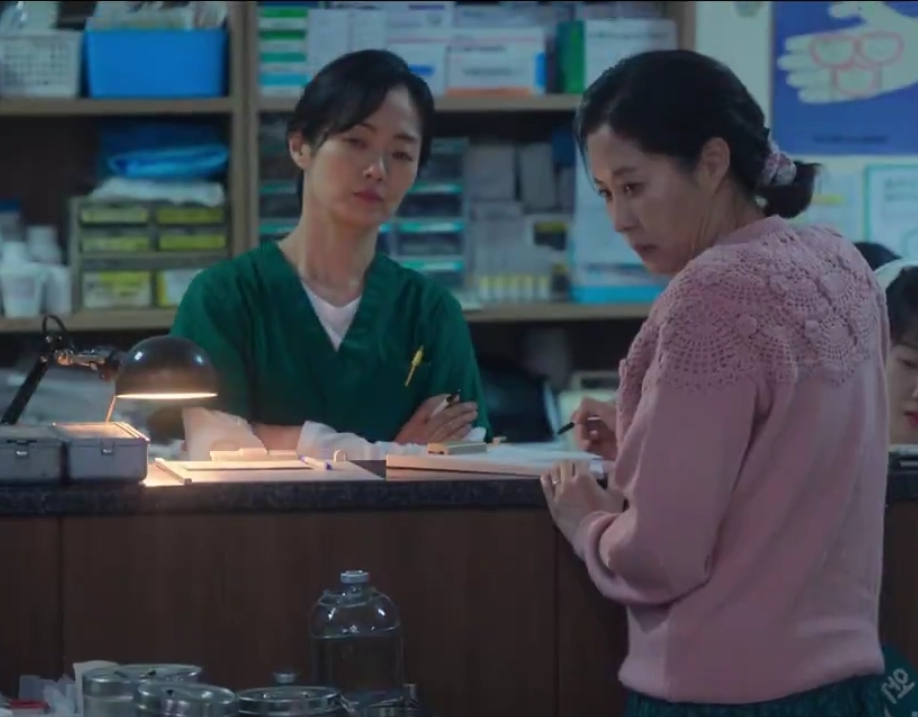 폭싹 속았수다 진짜 가스 마셔본 거 같은 아이유 연기.twt | 인스티즈