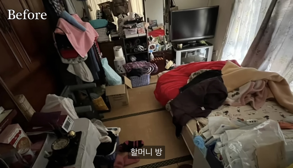 28년 넘게 정리안한 맥시멀리스트 부모님 집 4년에 걸쳐 정리한 딸 | 인스티즈