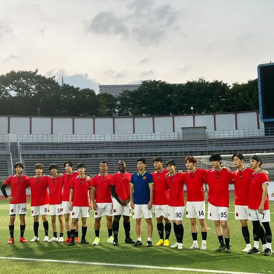 음방에서도 못보는 아이돌 라인업 해내는 방송 | 인스티즈