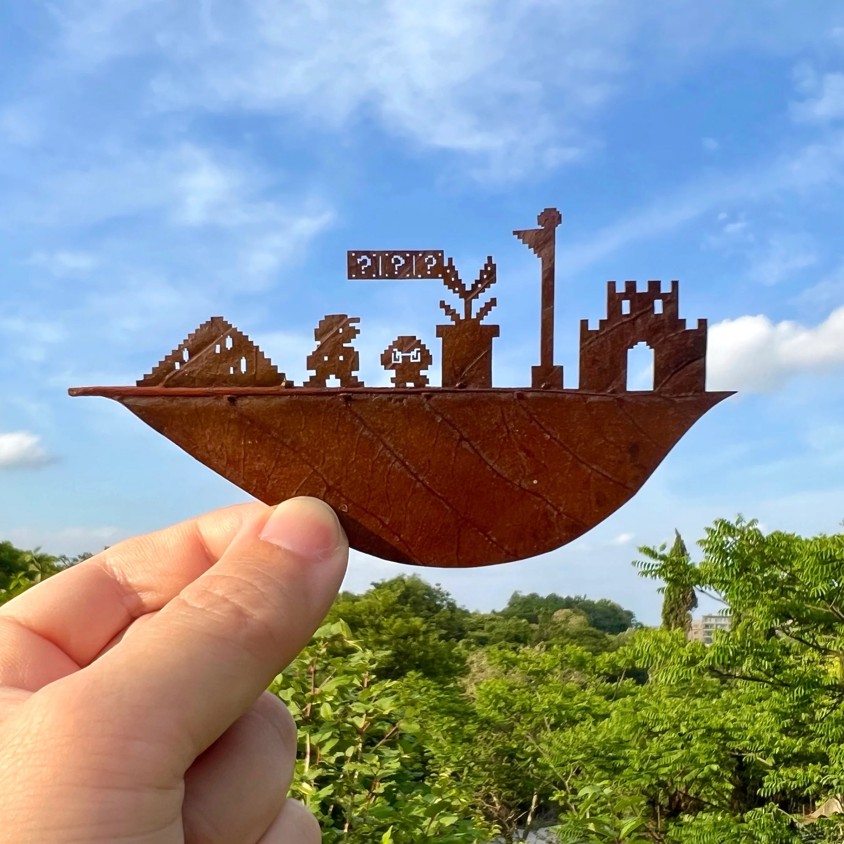 ADHD를 가진 작가가 만든 나뭇잎 아트 작품 | 인스티즈