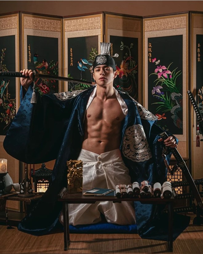 크리스티안 멕시코 현지 인기.jpg | 인스티즈