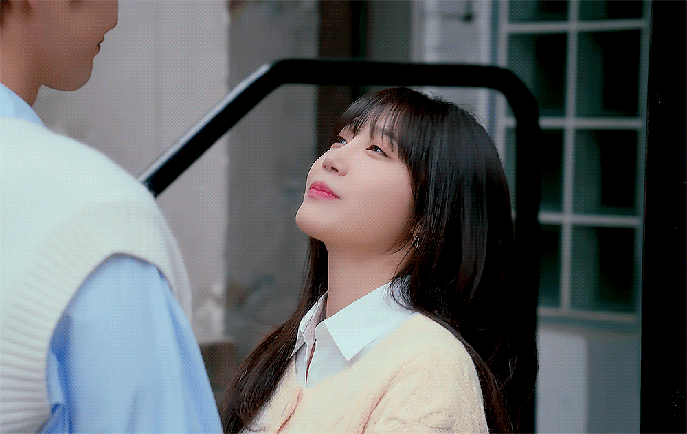 2025년이 돼서야 응칠 성시원과 동갑이 된 정은지.jpgif | 인스티즈