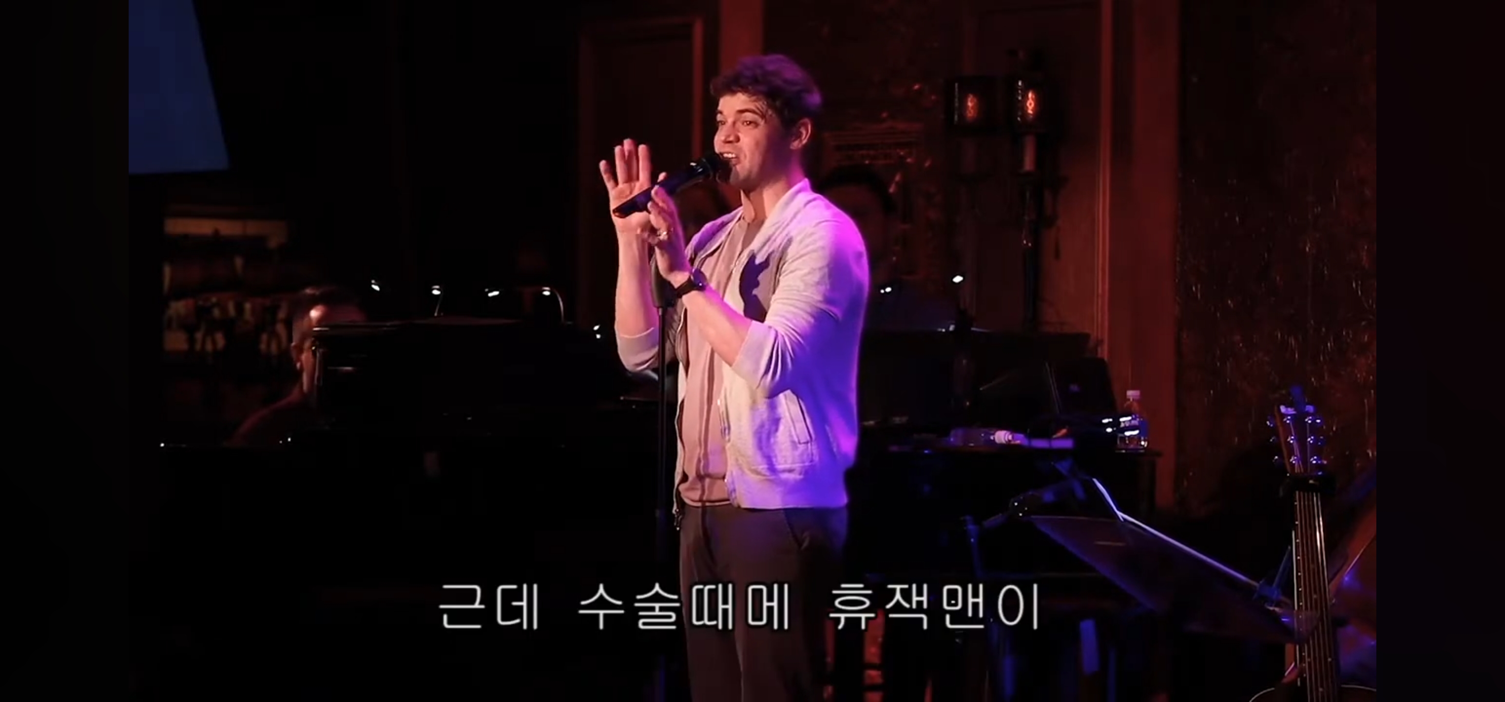 이제 와서 말하지만 휴 잭맨, 잭 에프론 대신 위대한 쇼맨이란 영화를 세상에 나온 게 한 건 나야! 그게 무슨 소리냐고?.jpg | 인스티즈