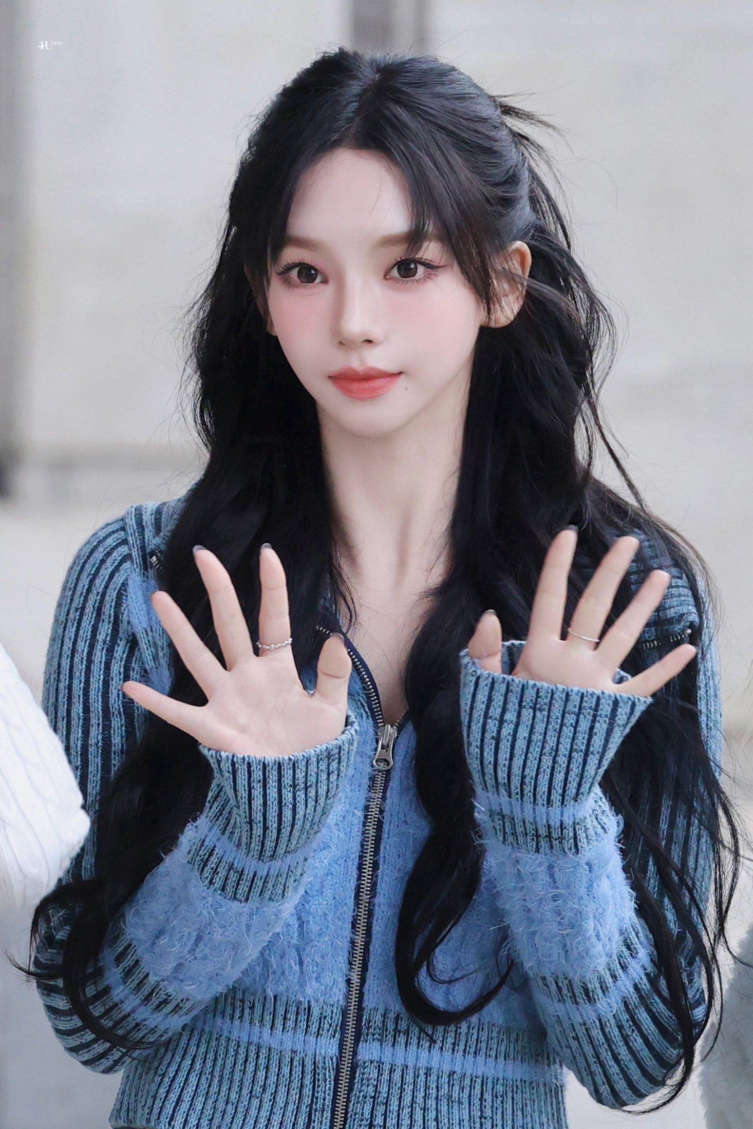 친구들 사이에서 별명이 '기린'이었다는 카리나 | 인스티즈