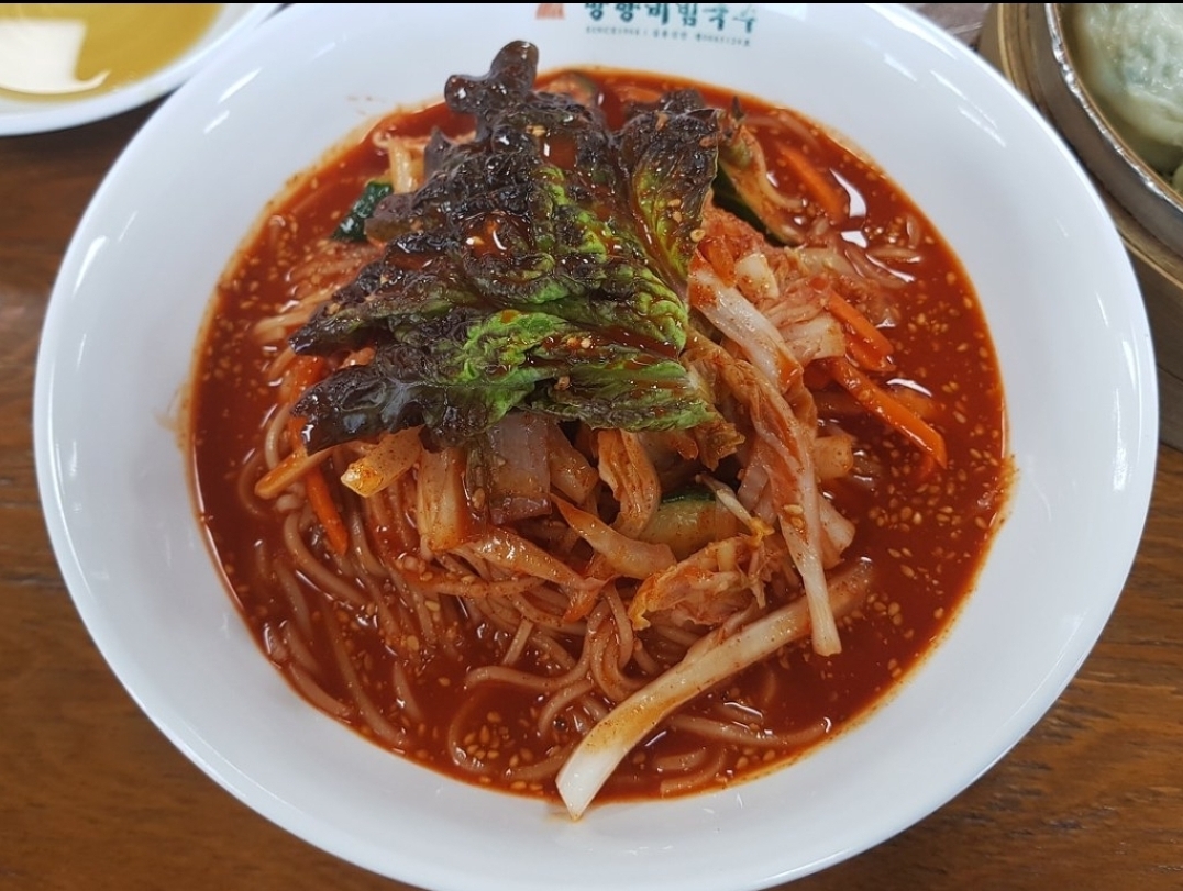 망향비빔국수 이미지