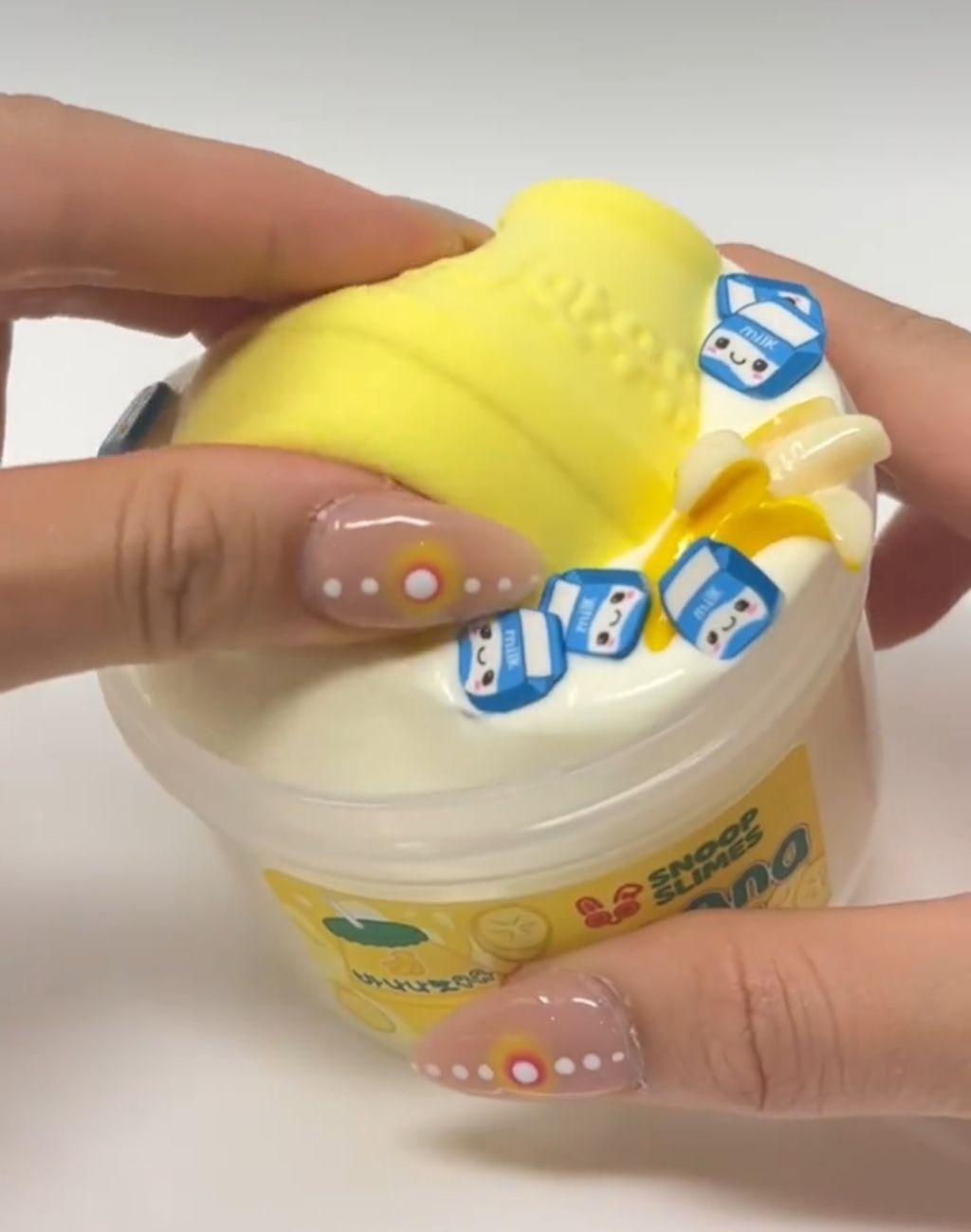 한국인이 미국에서 13살에 창업해 매출 백억대 찍은 슬라임브랜드.snoopslimes | 인스티즈