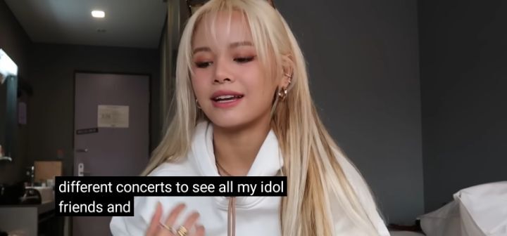 블랙핑크 콘서트 리사를 위해 선물준비한 씨엘씨 쏜(ft.민니) | 인스티즈