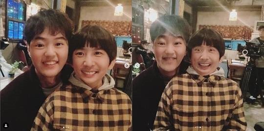 오랜만에 만난 동백꽃 필구와 필구아빠 - 악플달면 쩌리쩌려버려 - ＊여성시대＊ 차분한 20대들의 알흠다운 공간