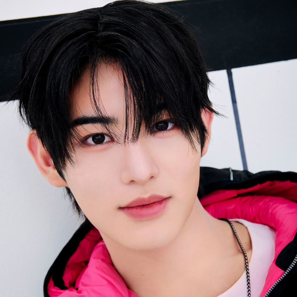 1/20 데뷔 예정 JYP 신인 남자 아이돌 킥플립(KICK FLIP) 멤버별 뮤비 포토 | 인스티즈