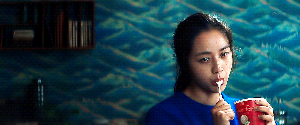 영화 헤어질결심 1막이랑 2막중에 뭐가 더 좋았는지 고르는 달글 | 인스티즈