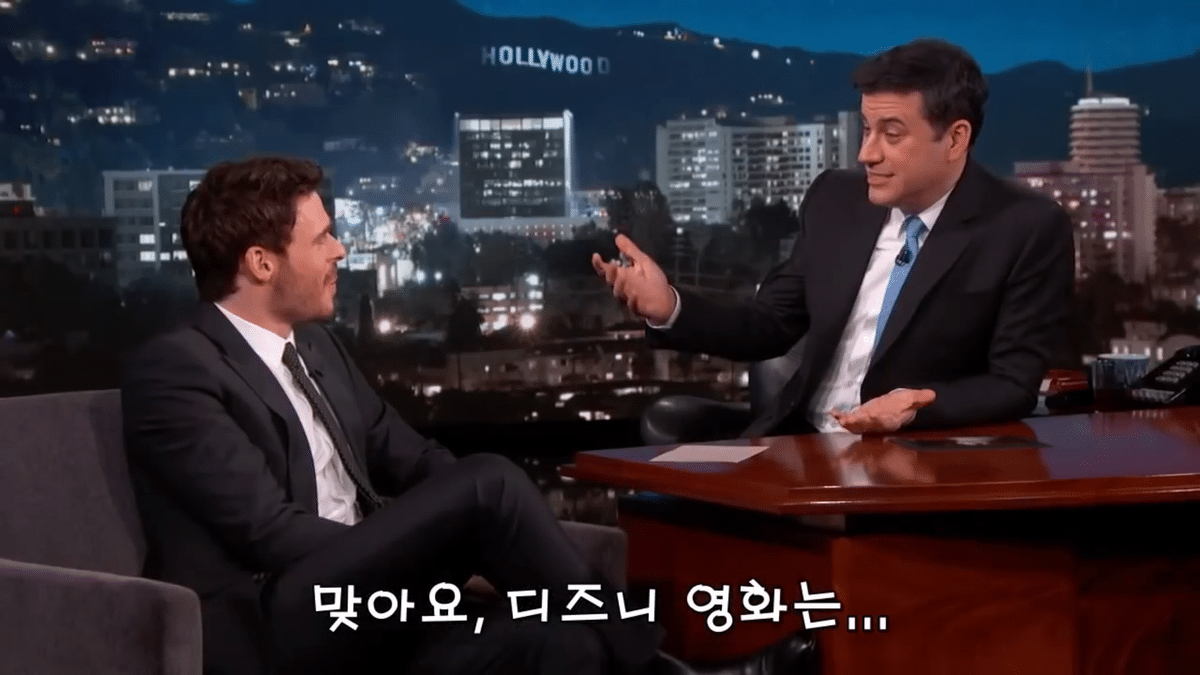 남자배우들이 꽉 끼는 타이즈를 입을때 중요부위를 가리는 방법.jpg | 인스티즈