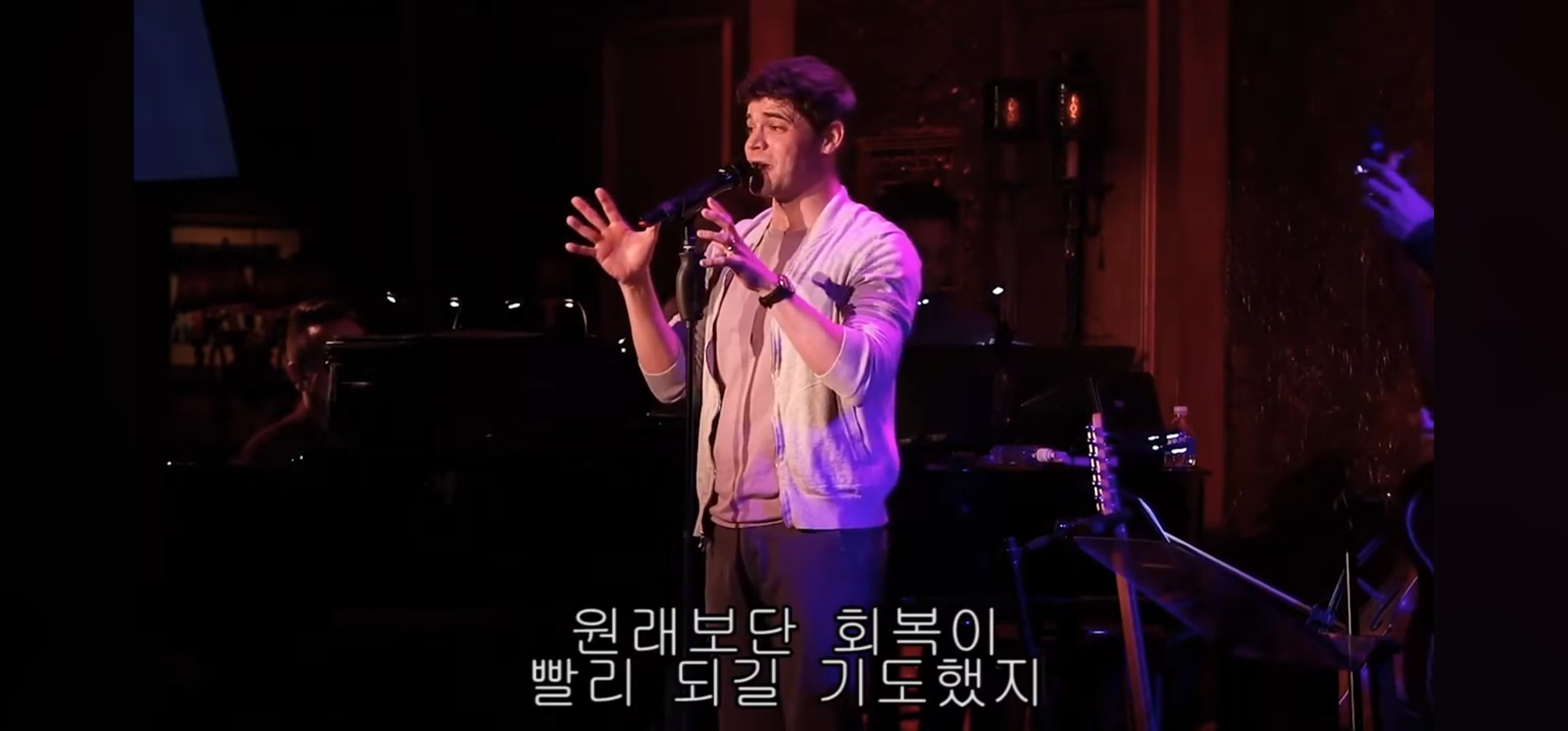 이제 와서 말하지만 휴 잭맨, 잭 에프론 대신 위대한 쇼맨이란 영화를 세상에 나온 게 한 건 나야! 그게 무슨 소리냐고?.jpg | 인스티즈