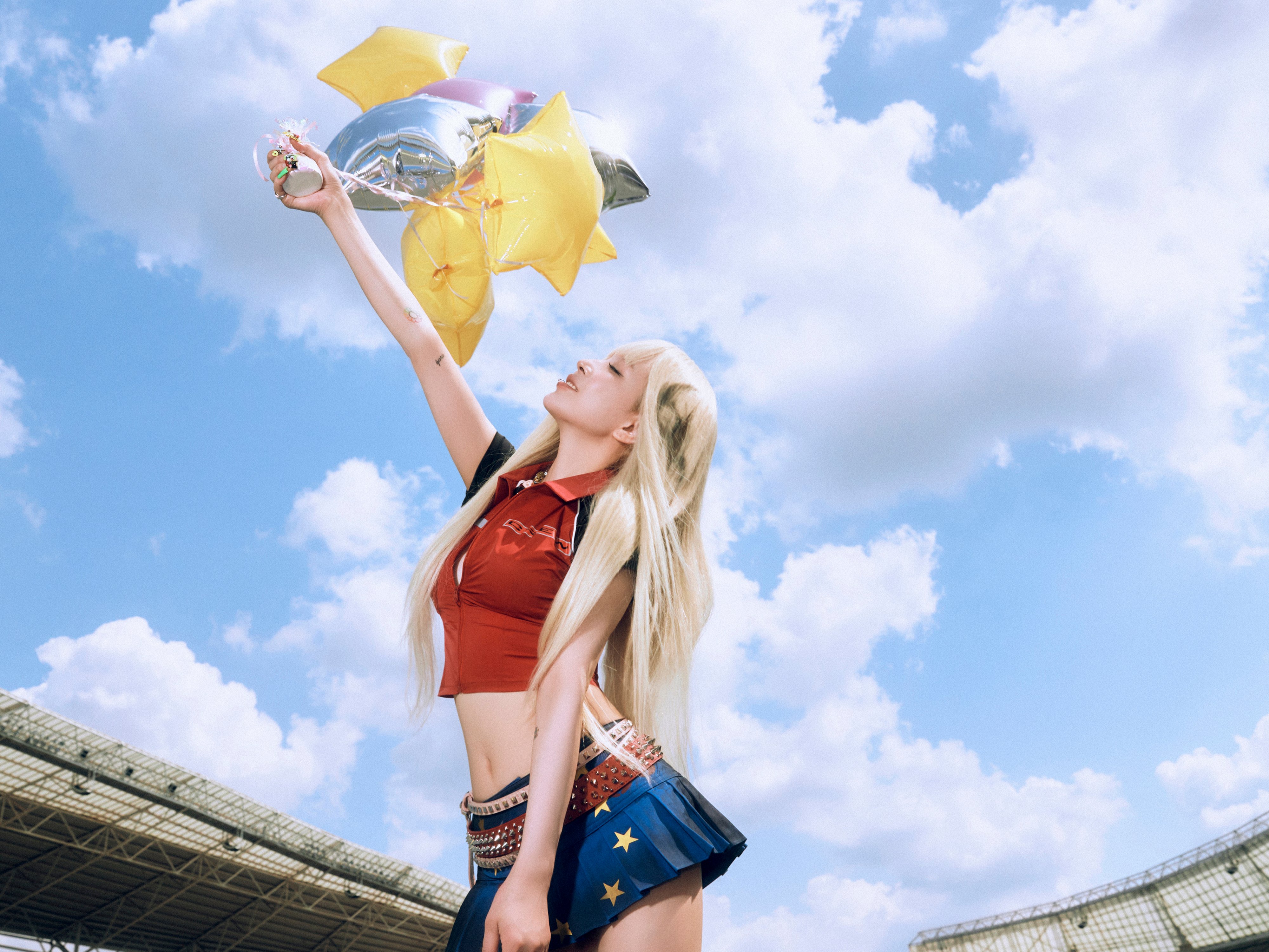 스엠이 니들 취향 몰라서 다 시도해봤어 라고 말하는거 같은 보아 정규 11집 컨셉.jpgif | 인스티즈