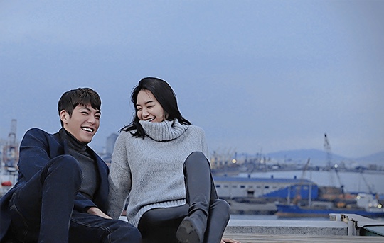 신민아 김우빈 연애 시작하고나서 찍은 광고.jpgif | 인스티즈