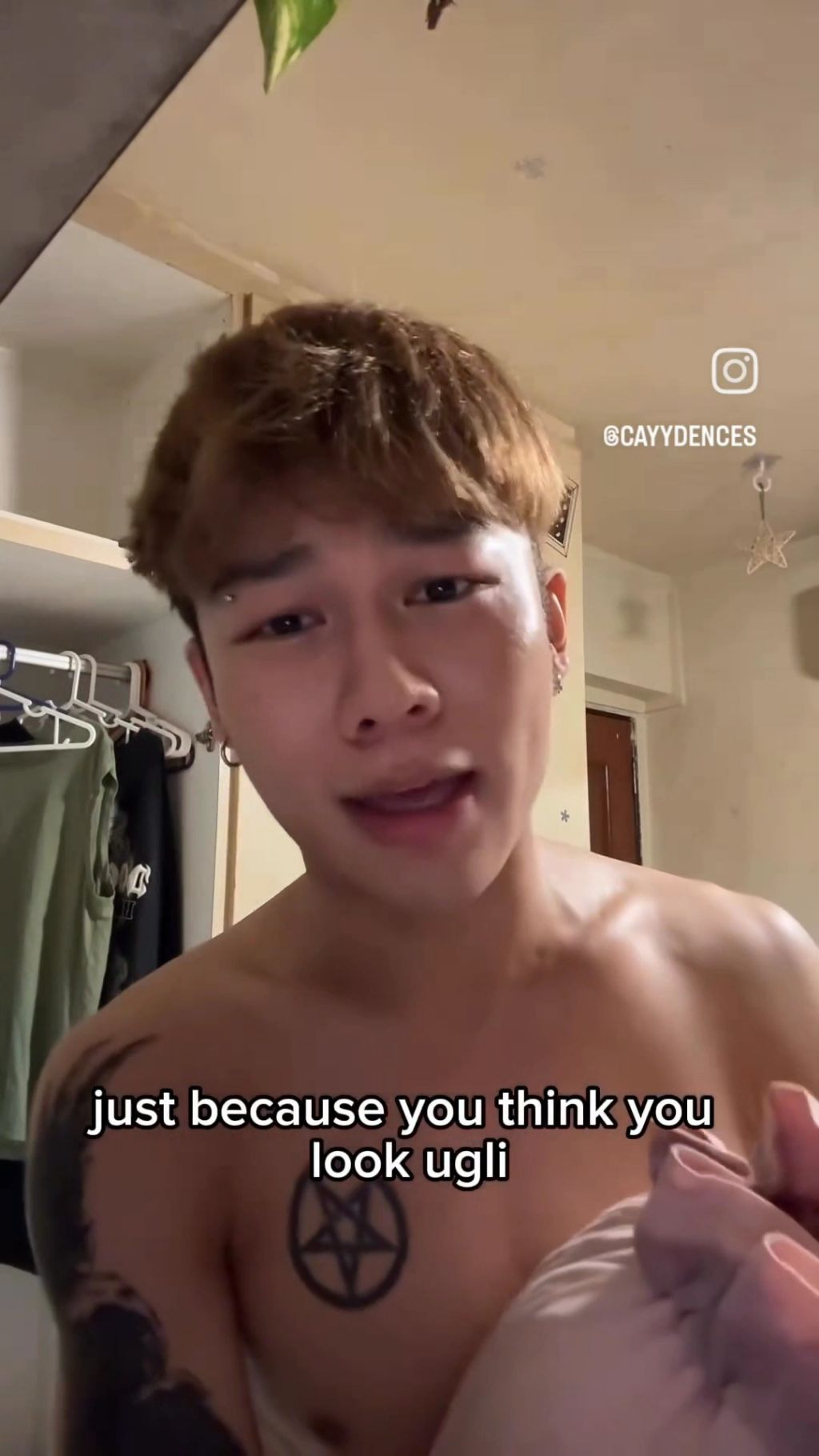 친구가 사진 못찍는다고 구박하면서 계속 찍어달라고하지마 제발 | 인스티즈