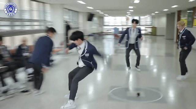 아이돌 자체컨텐츠 팀이랑 아이돌이랑 잘 맞을때 gif | 인스티즈