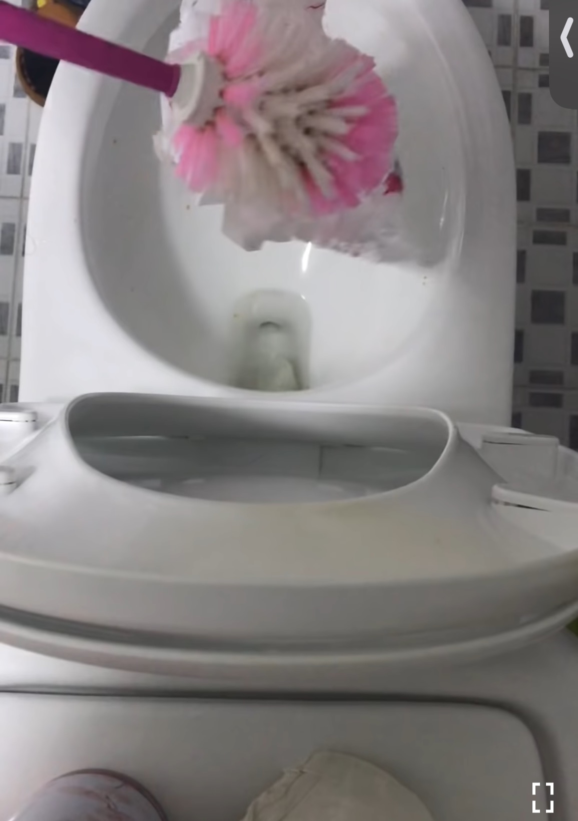 사람 여럿 살린 ㄹㅇ 10초만에 막힌 변기 뚫는 방법 | 인스티즈