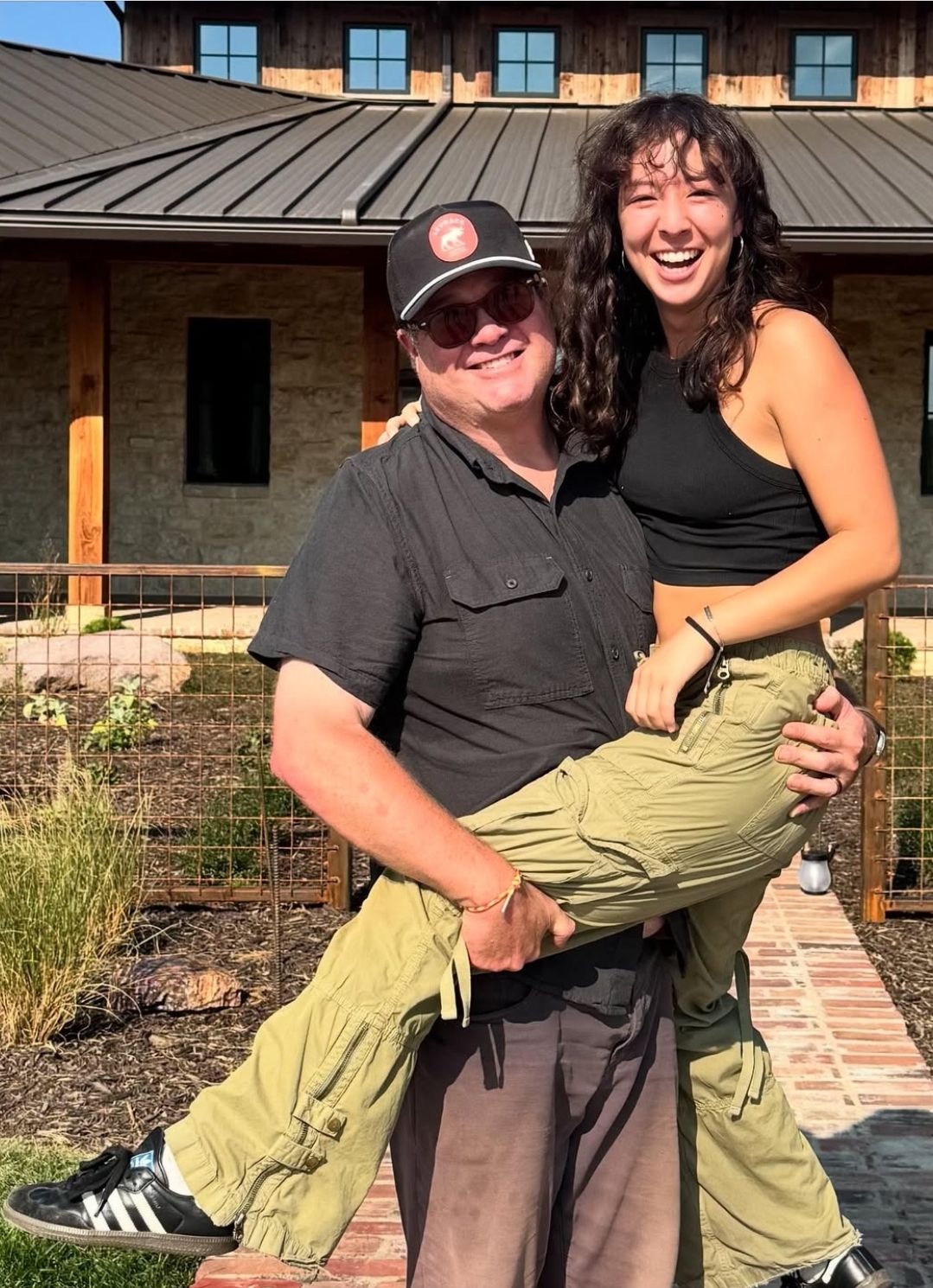 미주리에서 재회한 모던패밀리 캠 X 릴리 | 인스티즈