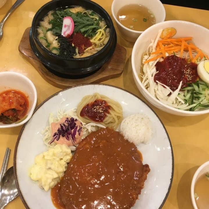 쫄면의 본고장 인천 신포우리만두 - 악플달면 쩌리쩌려버려 - ＊여성시대＊ 차분한 20대들의 알흠다운 공간 쫄면의 본고장 인천 신포우리만두