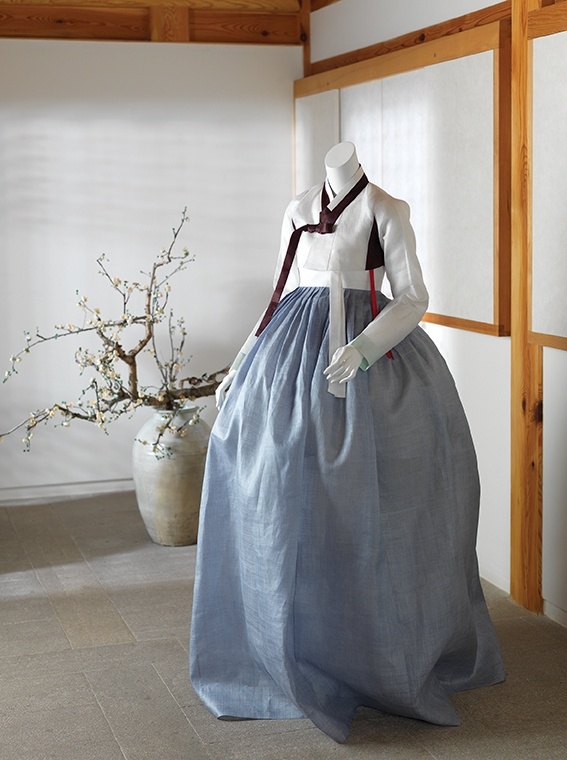 현대에도 인기 많은 미인도 한복 색조합 | 인스티즈