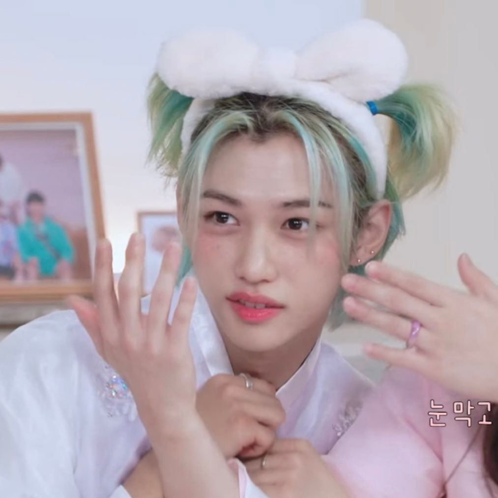 데뷔 7년차인데 흑발 활동 1나번만 한 스트레이키즈 필릭스.jpg | 인스티즈