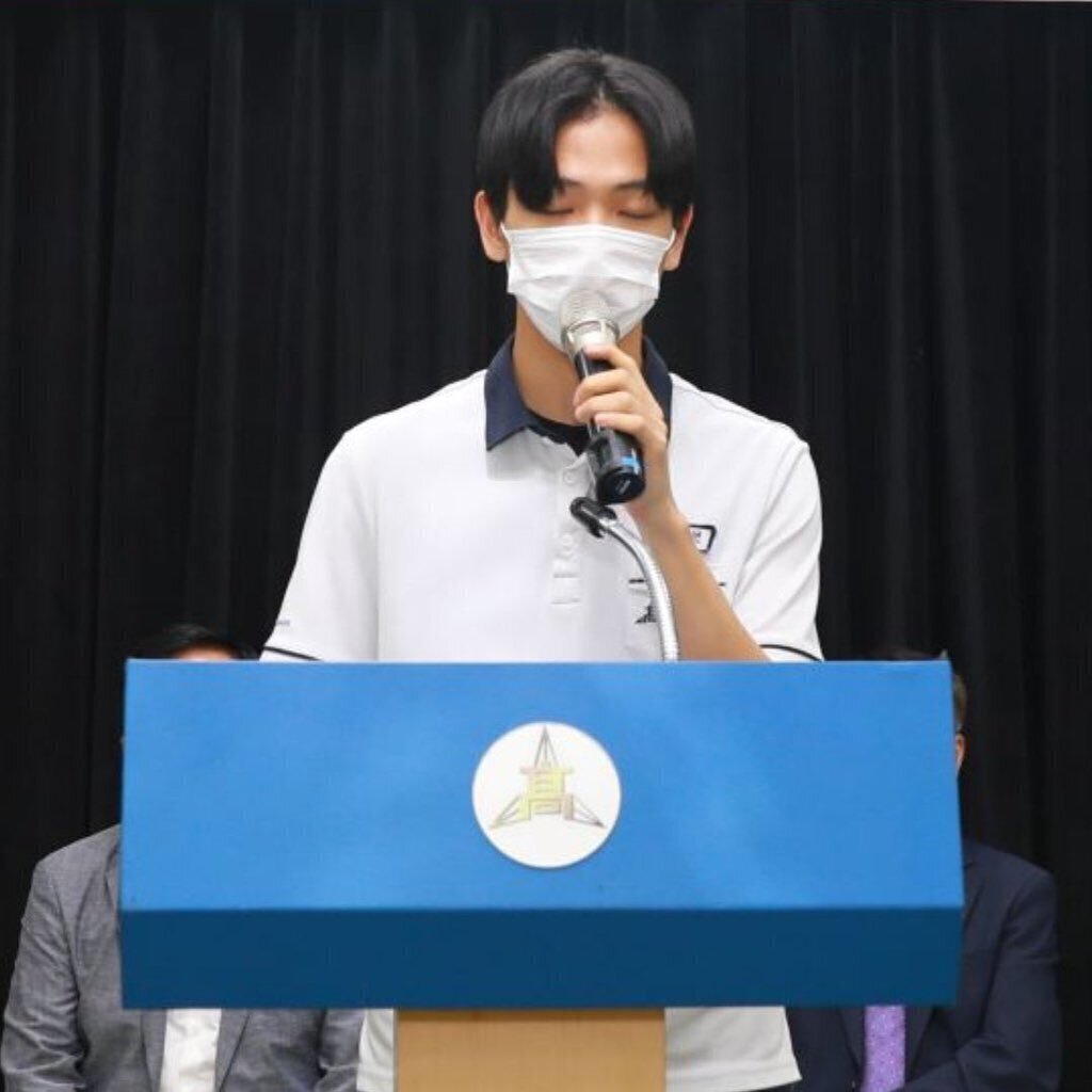 학창시절을 헤르미온느처럼 살아온 남자아이돌 | 인스티즈
