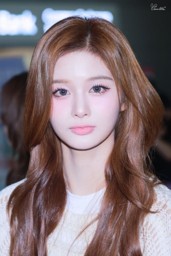 설윤 하고 너무 똑같은 아이온2 캐릭터 | 인스티즈