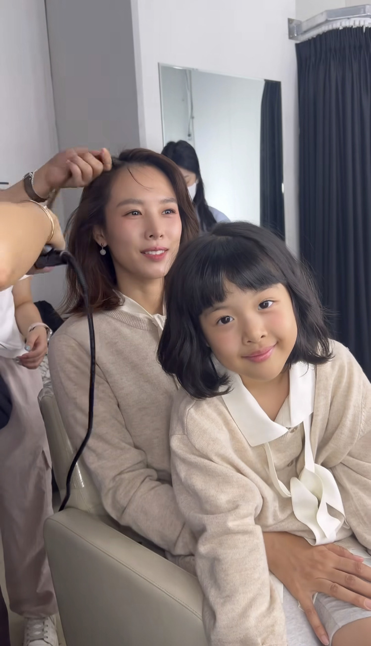 클수록 조윤희 많이 닮아가는 로아 | 인스티즈