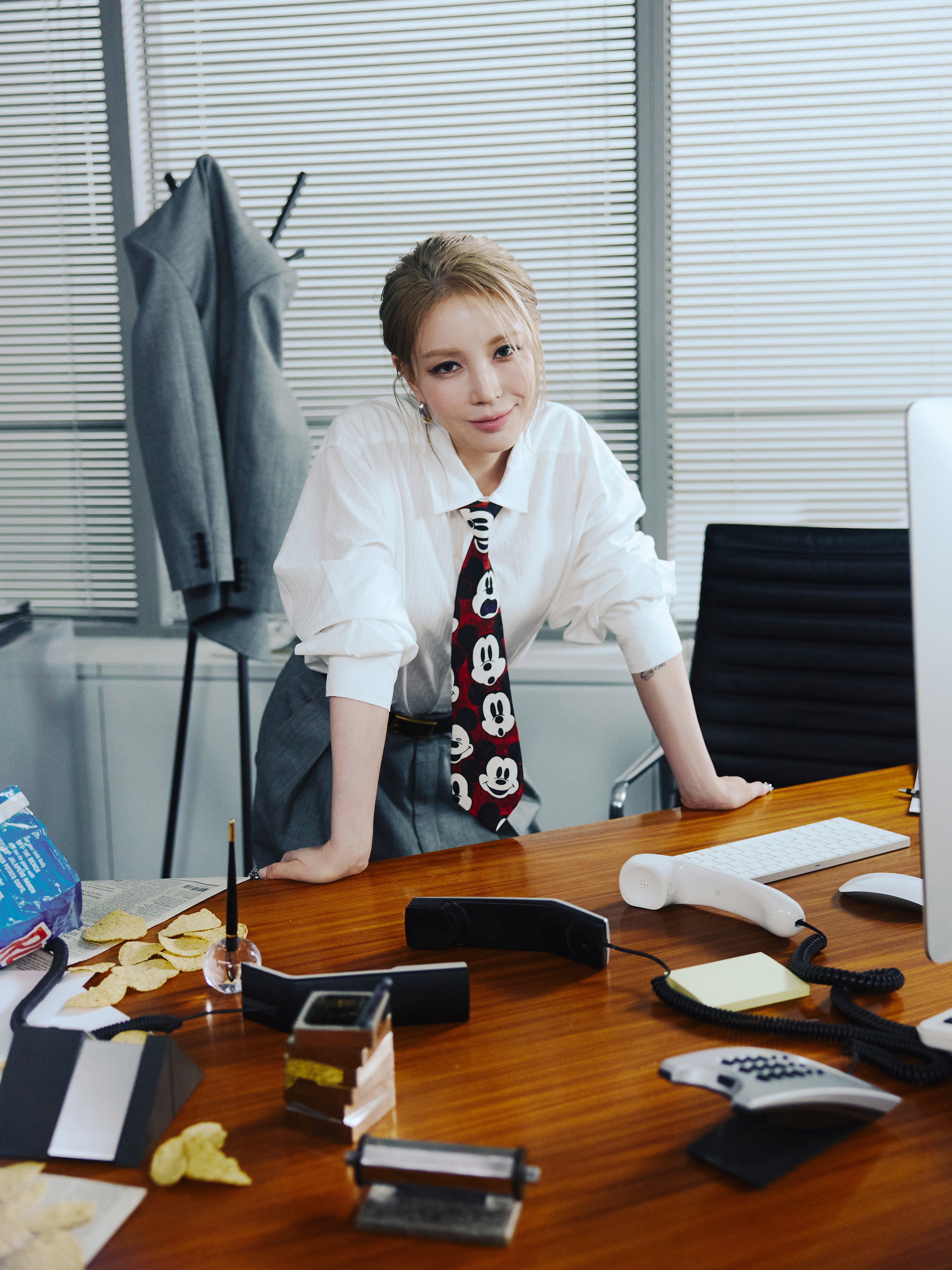 스엠이 니들 취향 몰라서 다 시도해봤어 라고 말하는거 같은 보아 정규 11집 컨셉.jpgif | 인스티즈