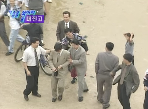 565c0d8859777df8a1a3c46ff90a309433676a4b