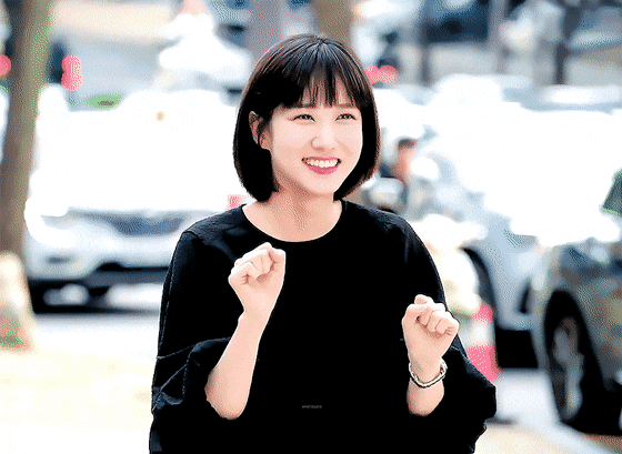 [박은빈] 기자: 은빈씨!! 우 to the 영 to the 우!! | 인스티즈