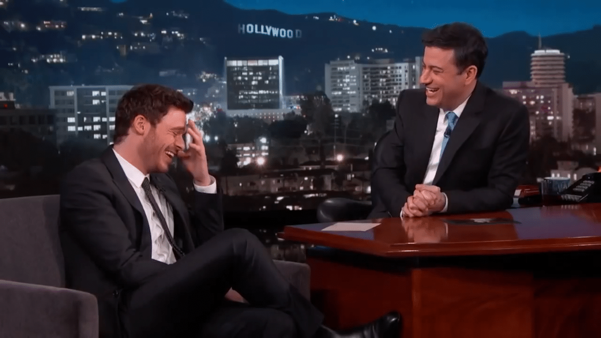 남자배우들이 꽉 끼는 타이즈를 입을때 중요부위를 가리는 방법.jpg | 인스티즈