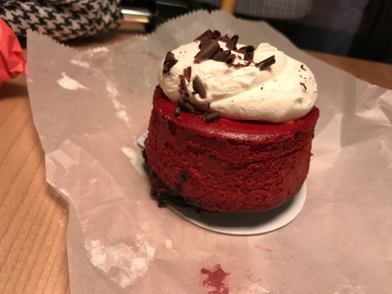 우리나라 진출 3년만에 철수한 뉴욕 베이커리 .jpg | 인스티즈