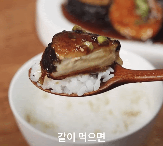 순두부를 통째로 김에 둘둘 말아 먹는 순두부 김말이.jpg | 인스티즈