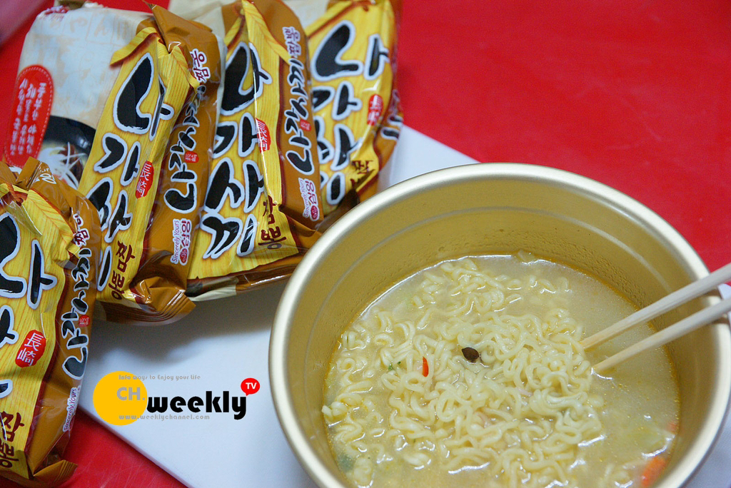 한때 열풍이었던 하얀국물 라면 둘 중 최애는? | 인스티즈