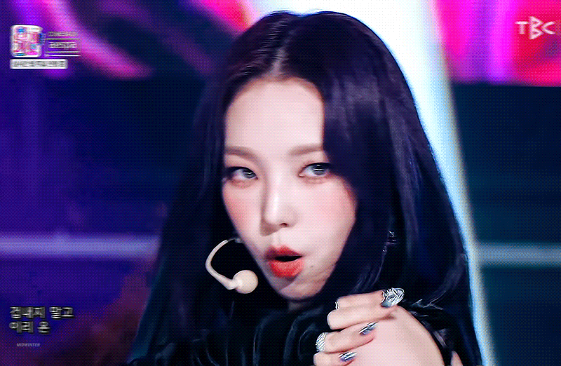 "도깨비불"을 주제로 비슷한 시기에 나온 노래.gif | 인스티즈